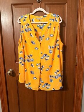 Daniel Rainn Yellow Floral Sleeveless Blouse